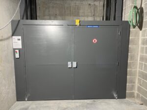 Monta cargas dupla coluna Vassalo Indústria