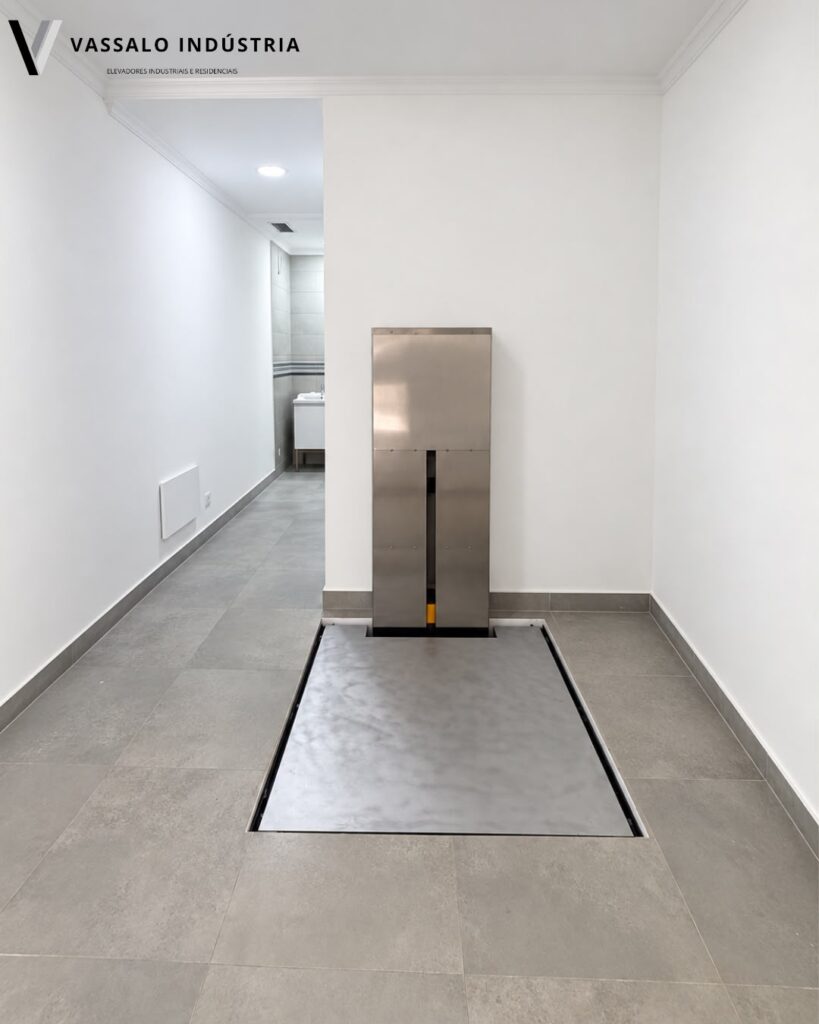 Elevador Residencial 225 kg Algarve1