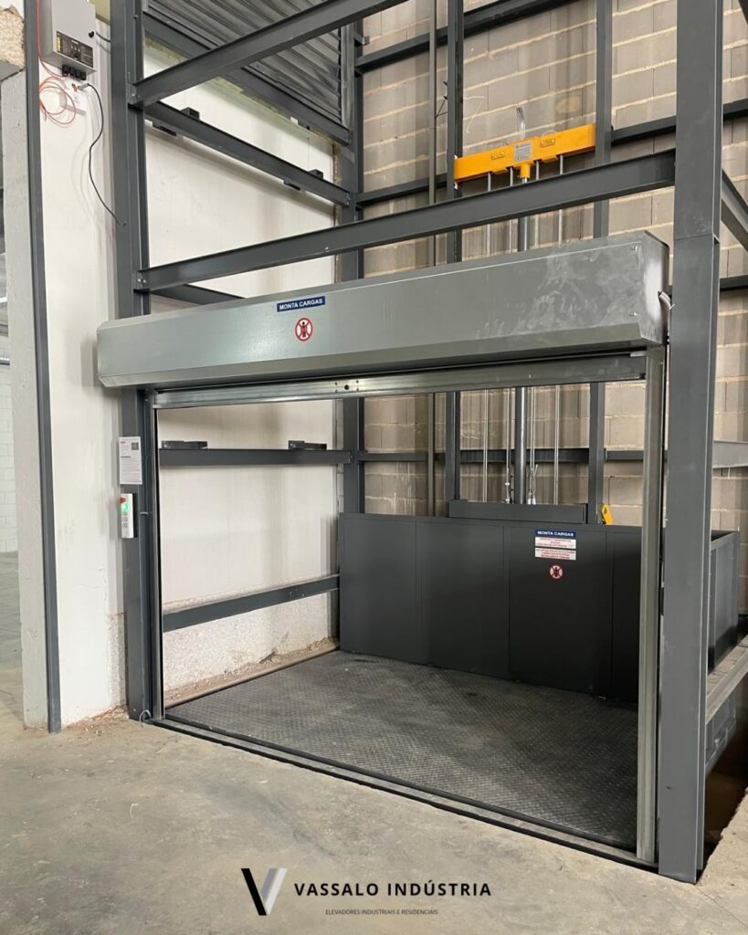 Monta-cargas industrial 3000 kg Lisboa2